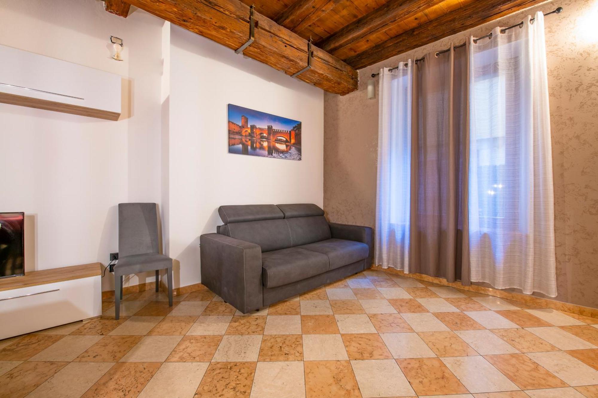 Arena Suite Mazzini Verona Centro エクステリア 写真